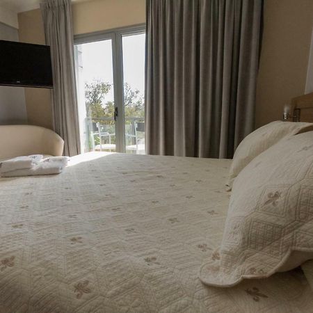 Apart Hotel Rivadavia 815 Neuquén エクステリア 写真