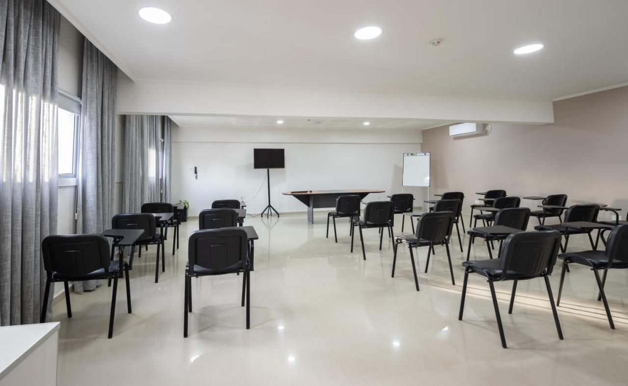 Apart Hotel Rivadavia 815 Neuquén エクステリア 写真
