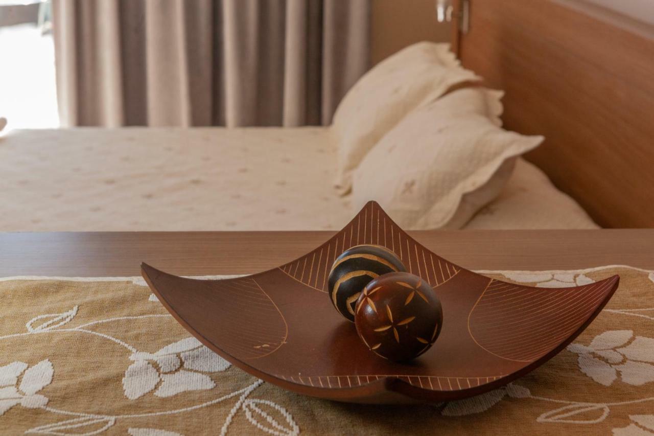 Apart Hotel Rivadavia 815 Neuquén エクステリア 写真