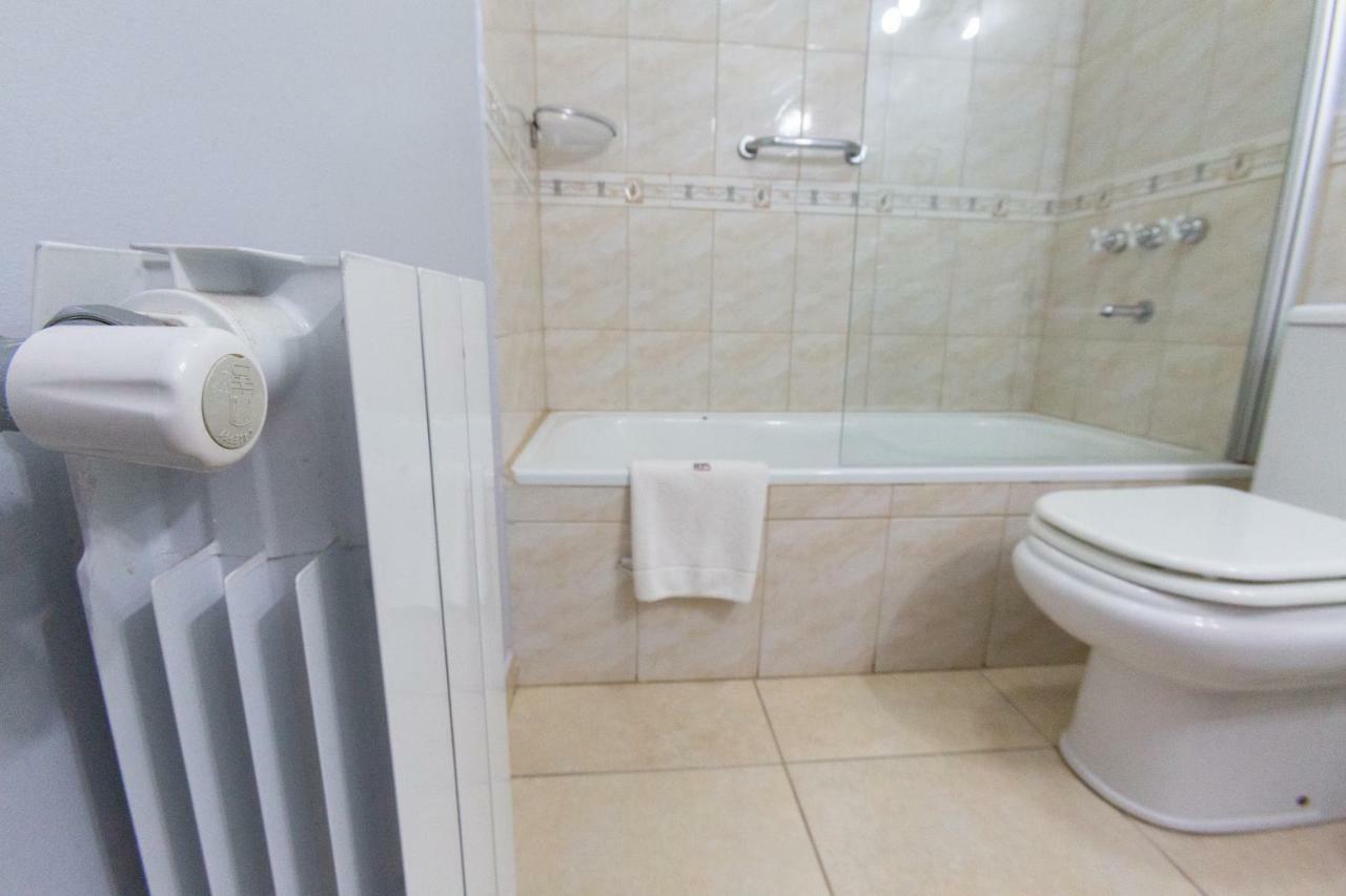 Apart Hotel Rivadavia 815 Neuquén エクステリア 写真