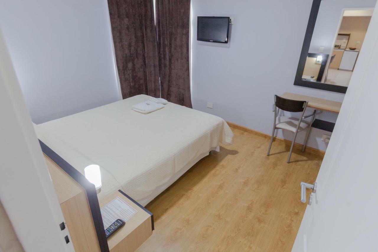 Apart Hotel Rivadavia 815 Neuquén エクステリア 写真