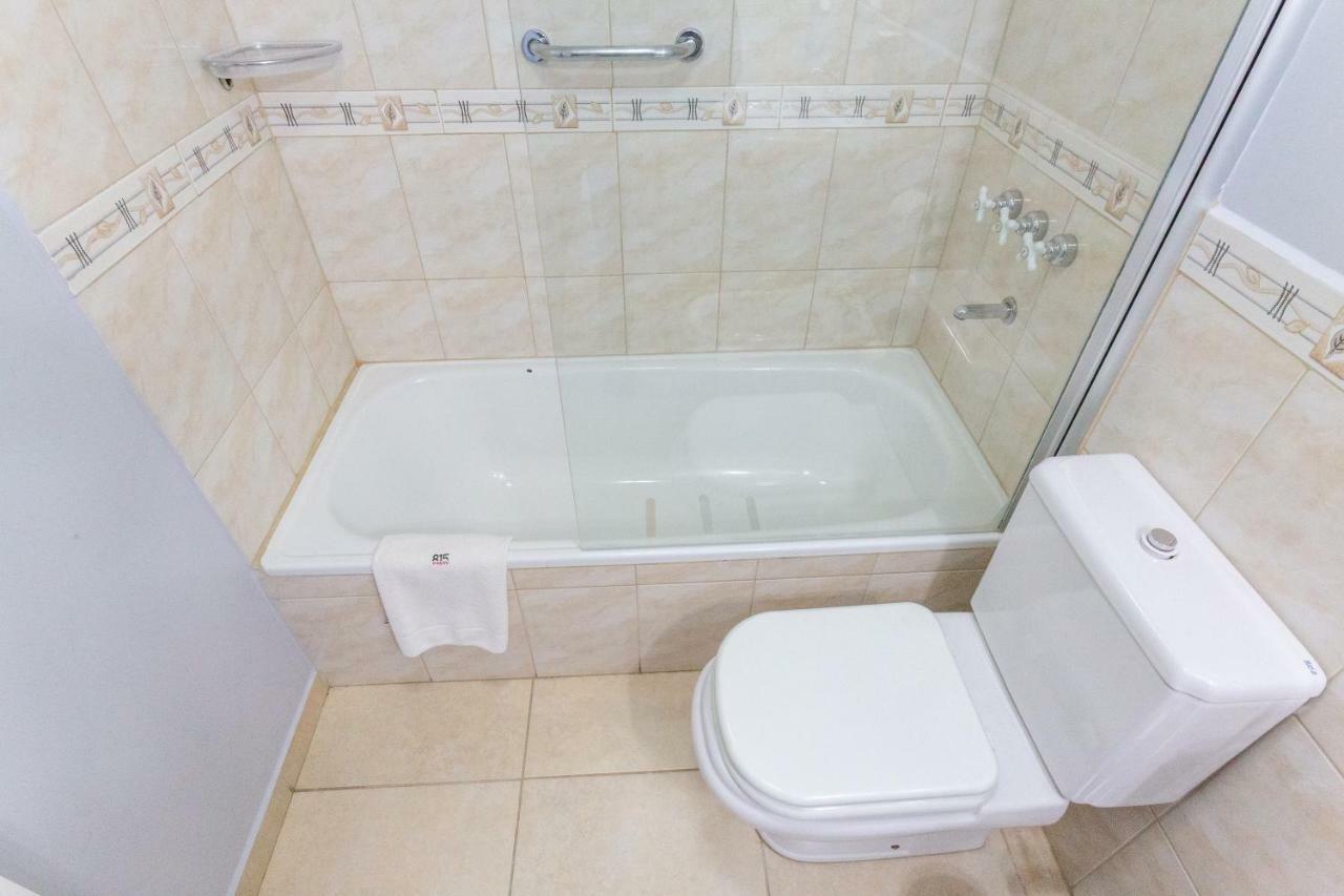 Apart Hotel Rivadavia 815 Neuquén エクステリア 写真