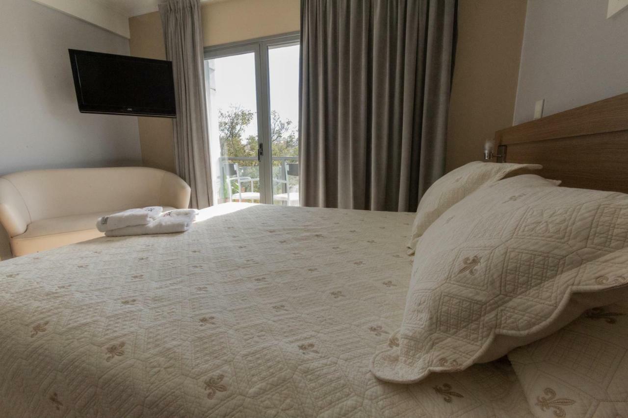 Apart Hotel Rivadavia 815 Neuquén エクステリア 写真
